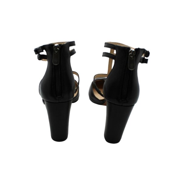 Adrienne Vittadini Black Pumps - Picture 8 of 8